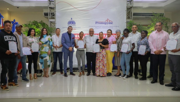 Grupo Portada 10 Abril Thumbnail Grupo Portada 10 Abril Thumbnail